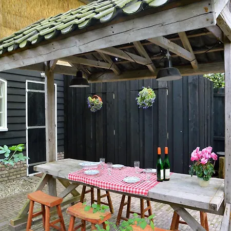 Holiday home Cozy In With Sauna, Cleaning Included Volkel